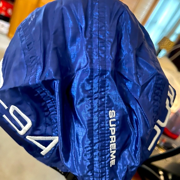s-l400.jpg Supreme®️🔵 5 panel NWT Chrome blue reflective hat with reflective rear strap